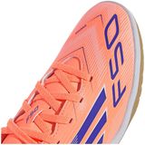 adidas - F50 CLUB KIDS IN - Voetbalschoenen - PURRUS/FTWWHT/LUCLEM - Geschikt als Binnenschoenen