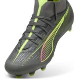 Puma - Ultra 5 Match+ - Voetbalschoenen - Zwart - Mesh - Gerecycleerde Materialen