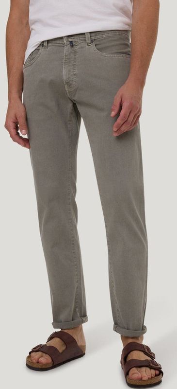 Tapered Fit Jeans im 5-Pocket-Design Modell 'Lyon'