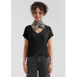 QS - Shirt - Zwart - V-hals - Kwartmouw - Normale Pasvorm