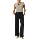 Comma - Shirt - Beige - Korte Mouwen - V-hals - Zonder Capuchon