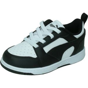 Puma rebound v6 in de kleur wit.