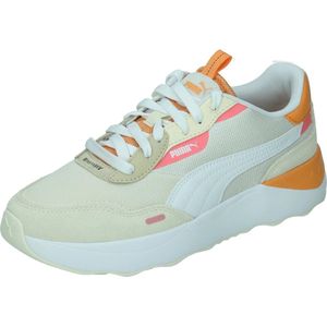 PUMA Runtamed Platform Dames Sneakers - Putty-PUMA White-Warm White-Clementine-Passionfruit - Maat 39