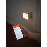 Nachtlampje - Slim Stopcontact - Warmwit Licht - Dimbaar - WiFi Technologie