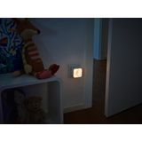 Nachtlampje - Slim Stopcontact - Warmwit Licht - Dimbaar - WiFi Technologie
