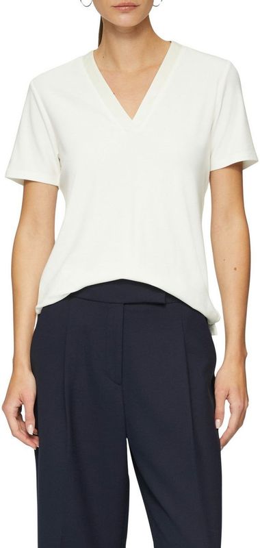 Ecru T-shirt - Satijnen V-hals - Halve Mouw - Zonder Zak