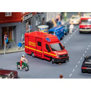Faller - 1:87 Vw Crafter Ambulance (Herpa) (4/22) *fa161434 - modelbouwsets, hobbybouwspeelgoed voor kinderen, modelverf en accessoires