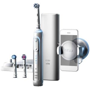 Oral-B - Genius 8200W - Elektrische Tandenborstel - Zilver - 1 Handvat en 1 Opzetborstel