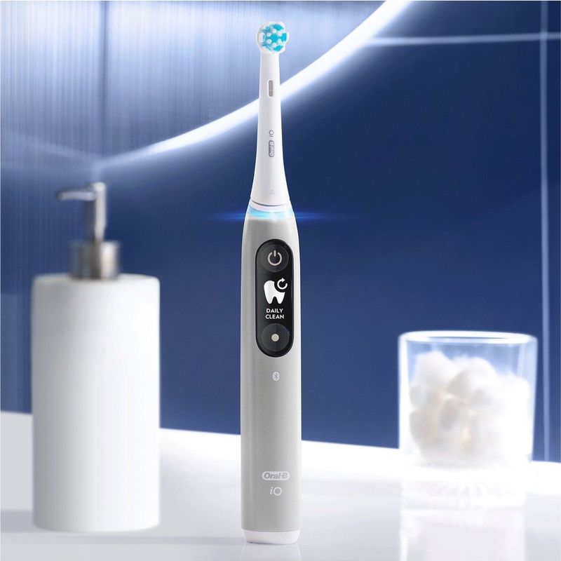 Oral B iO 6S Volwassene Vibrerende tandenborstel Grijs, Wit