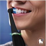 Oral-B iO Ultimate Clean Zwarte Opzetborstels Voor Elektrische Tandenborstel, Verpakking Van 6, Geschikt Voor Brievenbus