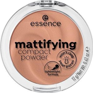 Essence Teint Powder Mattifying Compact Powder No. 02 Soft Beige
