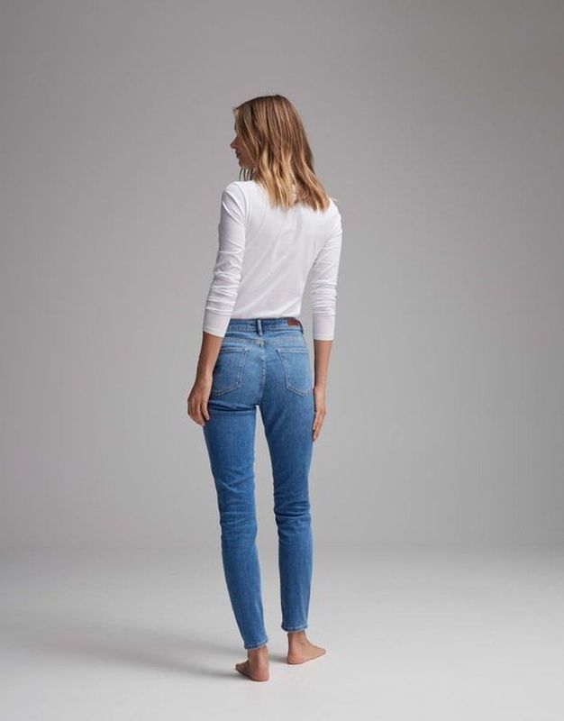 Opus - Smilla - Longsleeve - Zwart - Katoen-Elastaan - Kwaliteitslim Fit