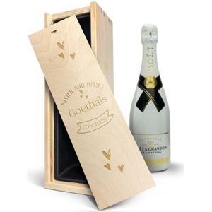 Champagne in gegraveerde kist - Moët & Chandon Ice Imperial (750ml)