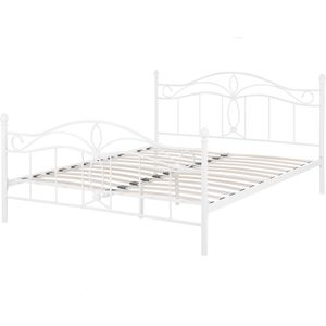Beliani - Bett Weiß Metall 140 x 200 cm mit Lattenrost hohem Kopfteil Verzierungen Romantisch Klassisch für Mädchen Jugendzimmer Schlafzimmer