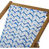 Set van 2 tuin ligstoelen licht acaciahout frame blauw-wit patroon stoffen hangmat zitting achterover opklapbaar