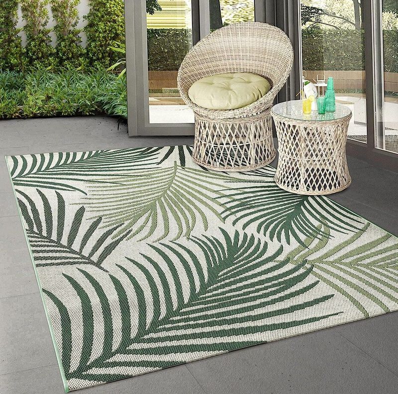 the carpet Machka - robuust buitentapijt, modern design, weerbestendig & UV-bestendig, voor balkon, terras en serre, ook geschikt voor keuken of eetkamer, palmboom, 160x220