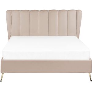 Bedframe beige fluwelen bekleding gouden metalen poten EU tweepersoonsmaat met USB poort hoofdbord modern glam slaapkamer