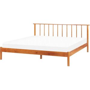 Beliani - Bett Hellbraun Kiefernholz mit Lattenrost 180 x 200 cm Hohes Kopfteil Lamellenoptik Modern Skandi Design Schlafzimmer Ausstattung Möbel