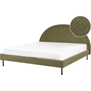 Bed olijfgroen bouclé polyester tweepersoonsbed 180 x 200 cm lattenbodem halfrond hoofdbord minimalistisch retro slaapkamer