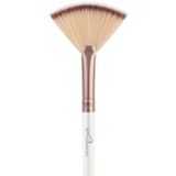 Luvia - 211 Fan Brush - Gezichtskwast - Wit - Kunsthaar