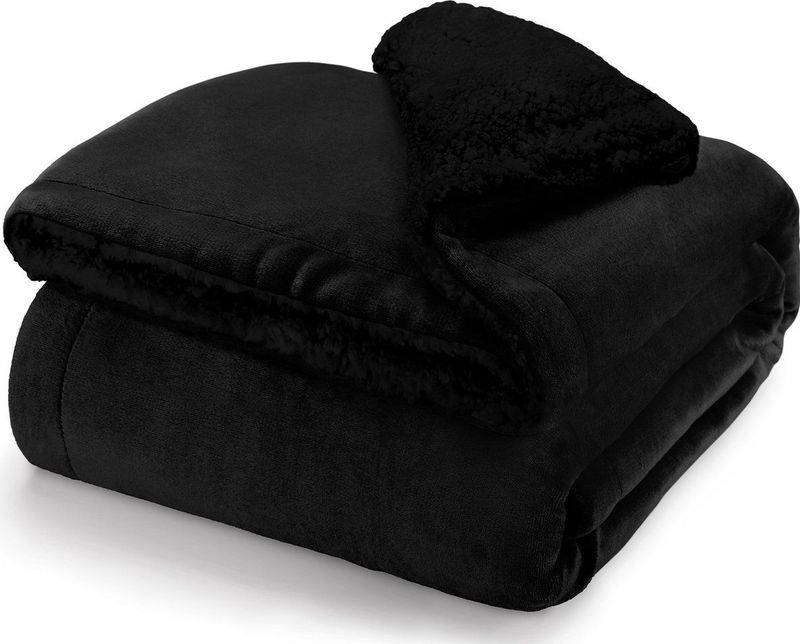 Blumtal Fleece Deken - Sherpa - 220x240 - Zwart