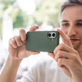 WOODCESSORIES Bio Case Handy-Cover für Apple iPhone 16 grün