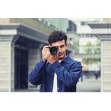 Sony α 6400 + SEL18135 MILC 24,2 MP CMOS 6000 x 4000 Pixels Zwart