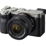 Sony Alpha 7C Spiegellose E-Mount Vollformat-Digitalkamera ILCE-7C (24,2 MP, 7,5cm (3 Zoll) Touch-Display, Echtzeit-AF) inkl. SEL-2860 Objektiv - Silber/Schwarz