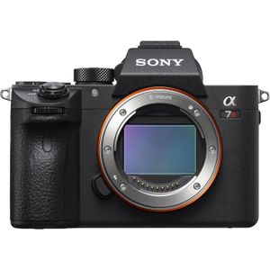 Sony Alpha 7R IIIA full-frame spiegelloze camera (42,4 megapixels, snelle hybride autofocus, 5-assige beeldstabilisatie) zwart