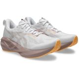 ASICS - Novablast 5 - Hardloopschoenen - Zwart - Gerecycled Materiaal