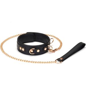 Liebe Seele - Dark Secret Exclusieve Lederen collar met leiband en goud metalen beslag - zwart/goud