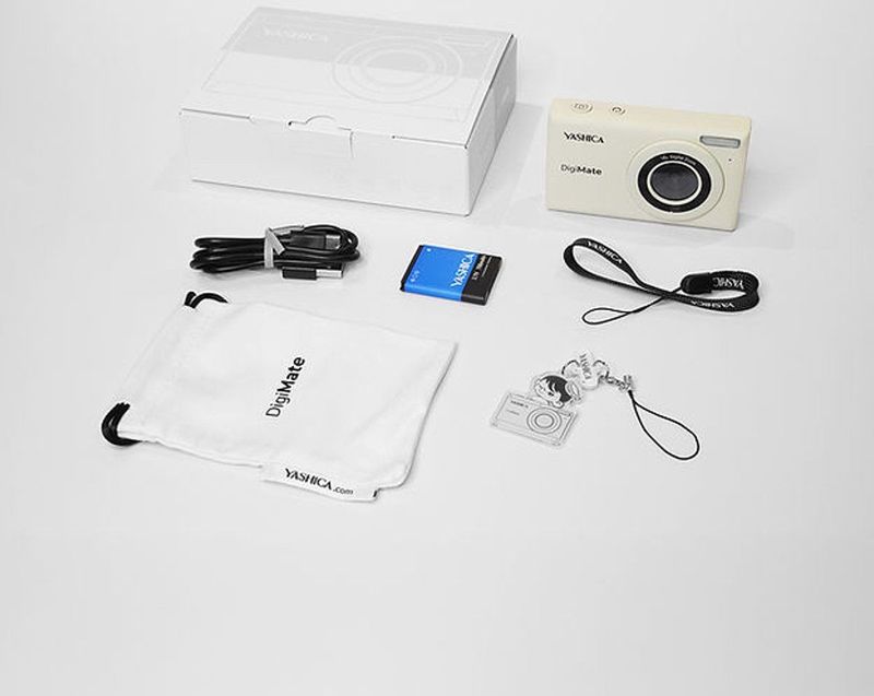 YASHICA - DigiMate 100 - Compact Camera - Wit