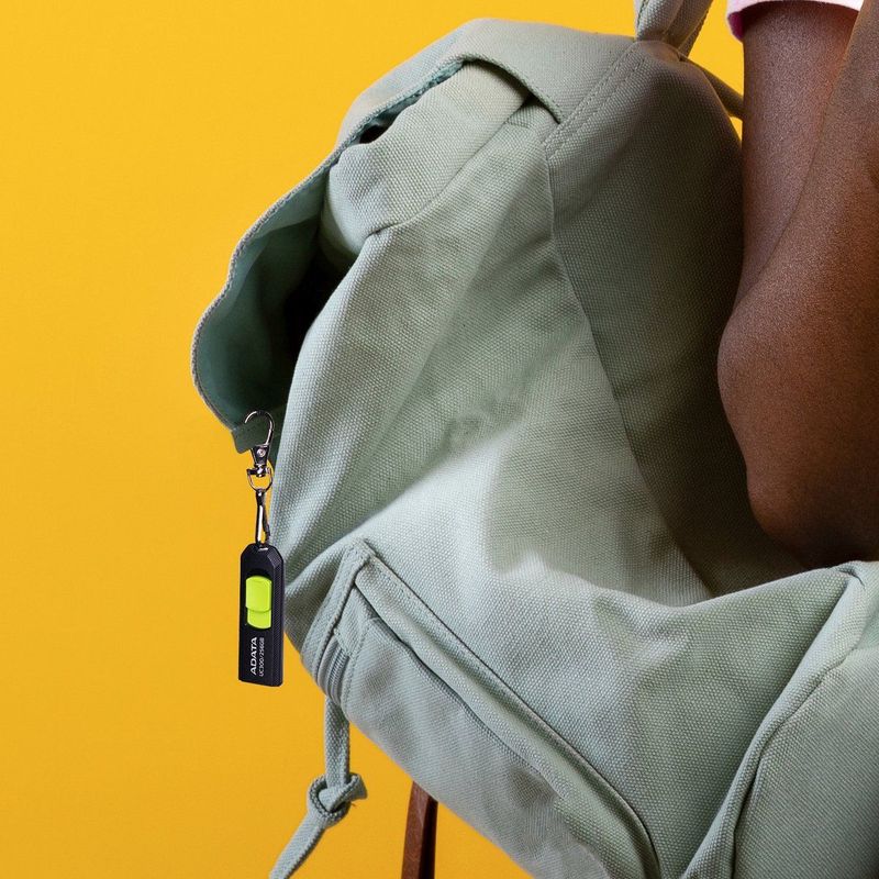 Adata - UC300 - USB Stick - Groen - Zwart - 64GB - USB 3.2 Gen 1