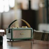 Sangean - RA-101 - Draagbare Radio - Goudkleurig - Compact