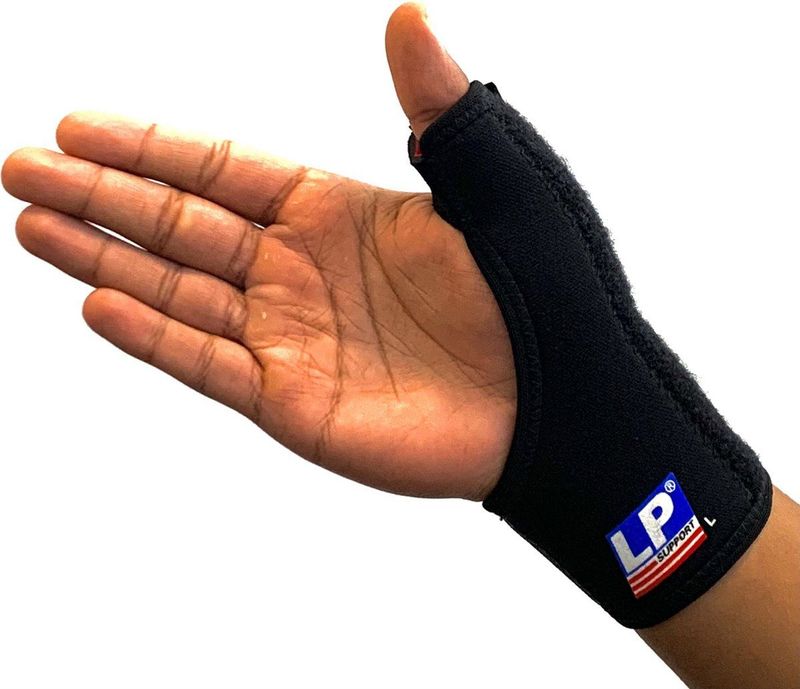 LP Duimbrace Support 763 - Zwart - Maat L