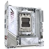 GIGABYTE - X870I AORUS PRO ICE Moederbord - AMD X870 - Micro ITX