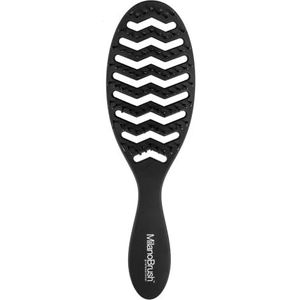 Milanobrush AEOLUS De haarborstel is een onmisbaar hulpmiddel voor het stylen van je haar, zodat je thuis dagelijks professionele afbeeldingen kunt maken