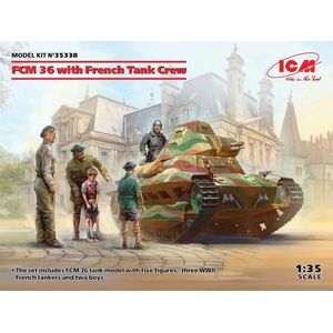 1:35 ICM 35338 FCM 36 with French Tank Crew Plastic Modelbouwpakket