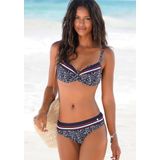 LASCANA Bügel-Bikini-Top Minimal, mit verstellbaren Trägern