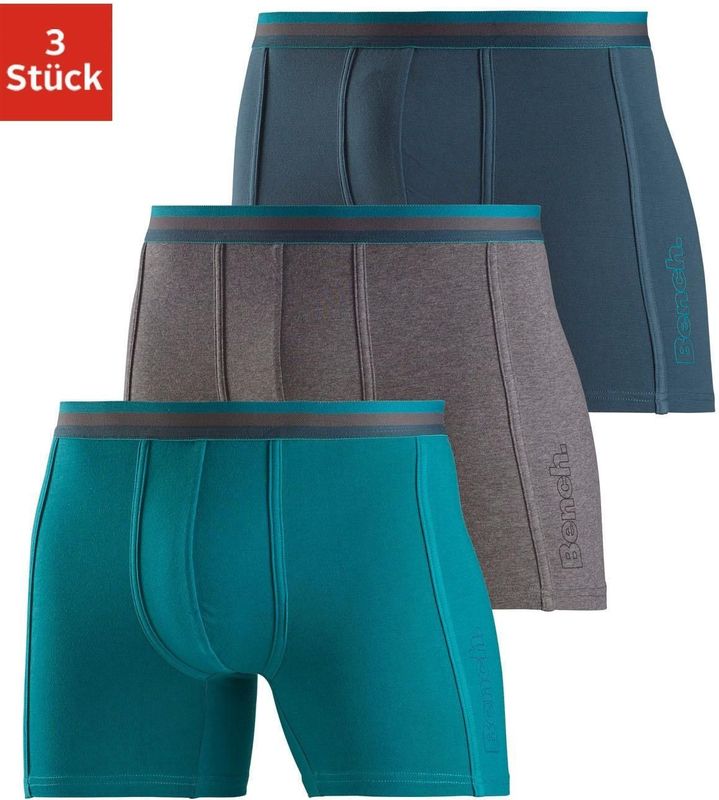 Bench. Langer Boxer, (Packung, 3 St.), Unterhosen mit elastischem Bund und Logodruck auf dem Bein