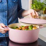 BK Bourgogne braadpan 28cm/6.7L Blush pink gietijzer inductie