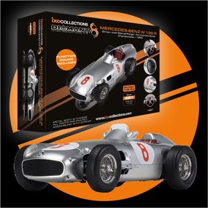 1:8 IXO Collections 003 Mercedes-Benz W 196 R No.8 Fangio Metalen Modelbouwpakket