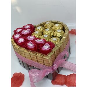 Chocolade Hart Geschenk - Giftpack - Valentijn cadeau - Ferrero Rocher Valentijn Cadeau - Valentijnsdag Geschenk - Liefde - Moederdag - Vaderdag - Verjaardag