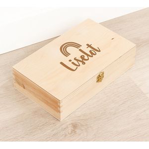 Houten kistje 'Liselot' Regenboog - Tekenkist - Herinneringsdoos - Kraamcadeau - Knutseldoos - Memorybox - Baby - Geboorte