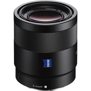 Sony FE 55mm f/1.8 Sonnar T*