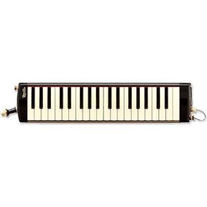 Suzuki Melodica PRO-37