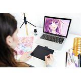 Wacom - Intuos Manga Edition - Tablet - Bluetooth - Inclusief Licentie voor Clip Studio Paint Pro