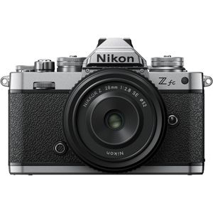 NIKON KIT Z fc + NIKKOR Z DX 28mm f/2.8 SE, DX sensor hybride camera (20,9 MP, 4K/30p, 11 fps burst, draaibaar touchscreen)