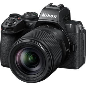 Nikon - Z 50II - Systeemcamera - Zwart - Inclusief DX 18-140mm Lens