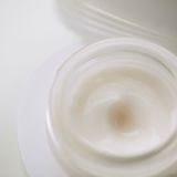 SENSAI ABSOLUTE SILK - Illuminative Cream - 40 ml - Gezichtsverzorging